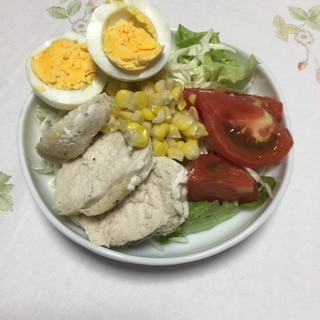 鶏ハムと卵のサラダ